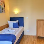 מלון Ferien Residenz Thueringer Wald 4*