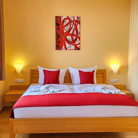 Ferien Residenz Thueringer Wald מלון מאסרברג