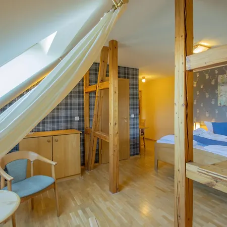 מלון Ferien Residenz Thueringer Wald 4*