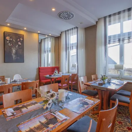 Hotel Ferien Residenz Thüringer Wald 4*